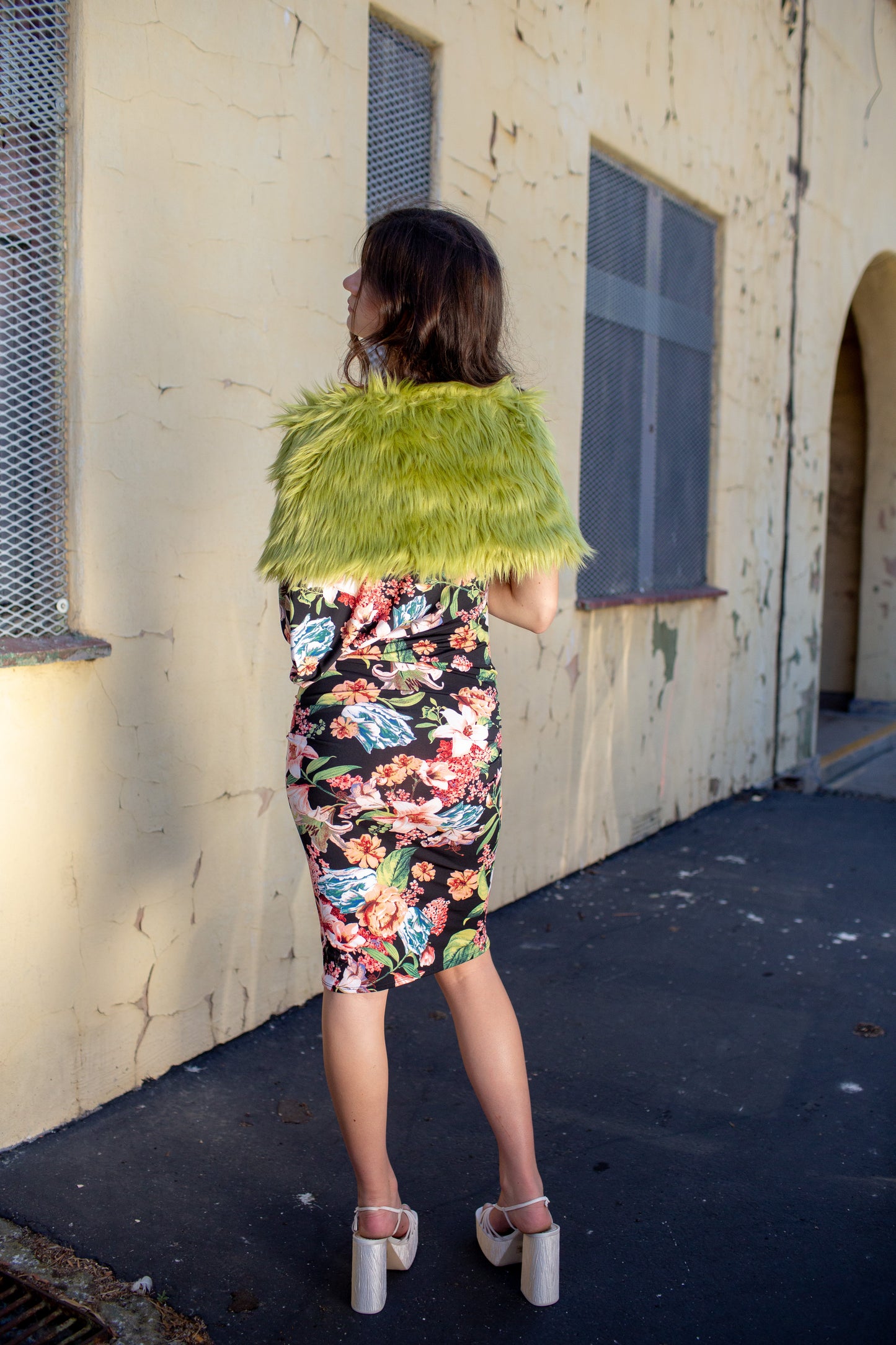 Moss Faux Fur Velvet Knot Stole