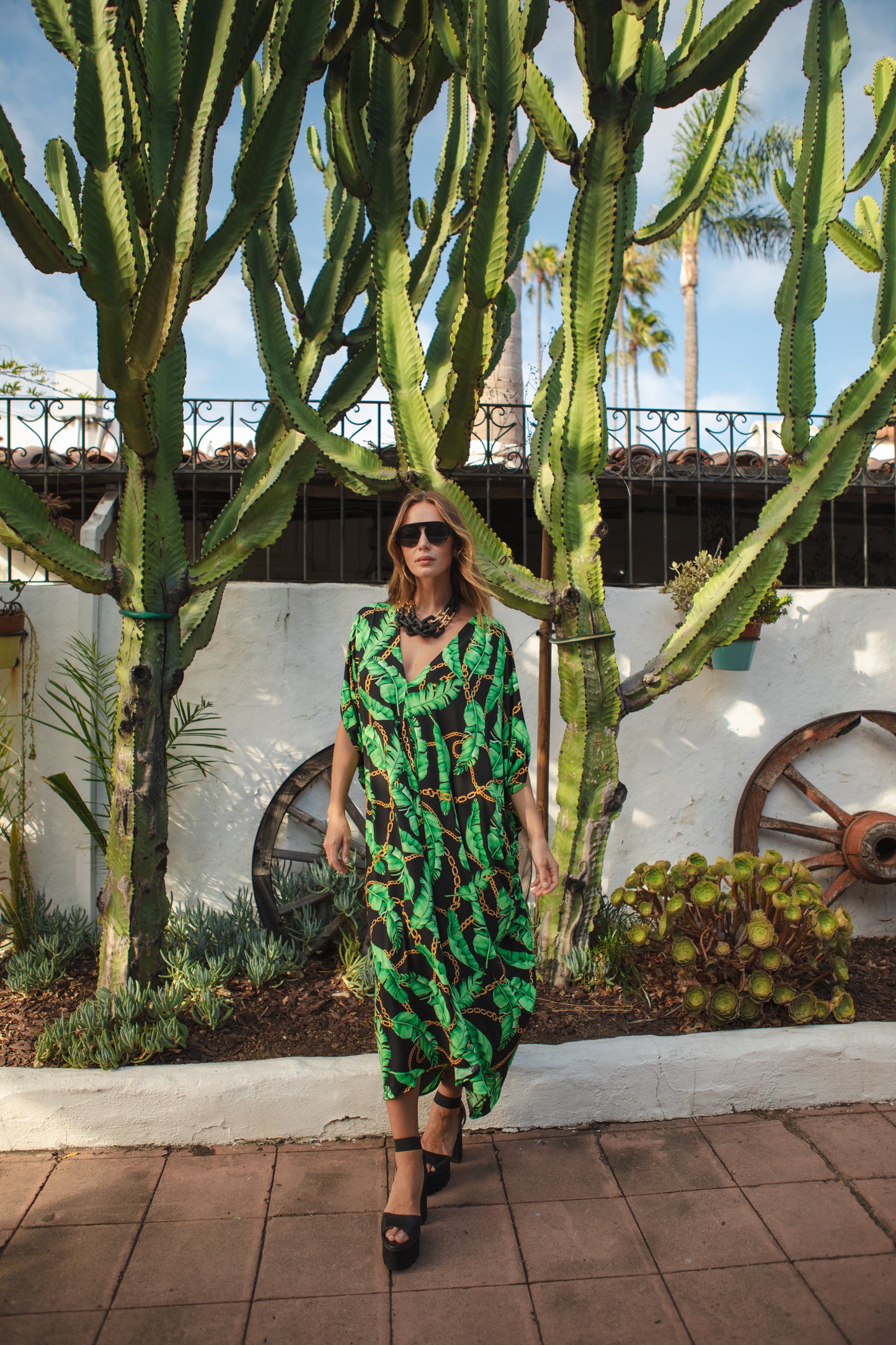 jennafer grace Rico Palma Caftan black and green repeating palm leaf chain print pattern tropical kaftan mumu shift dress coverup casual boho bohemian hippie beach resort spa lounge loungewear layering unisex handmade in California USA