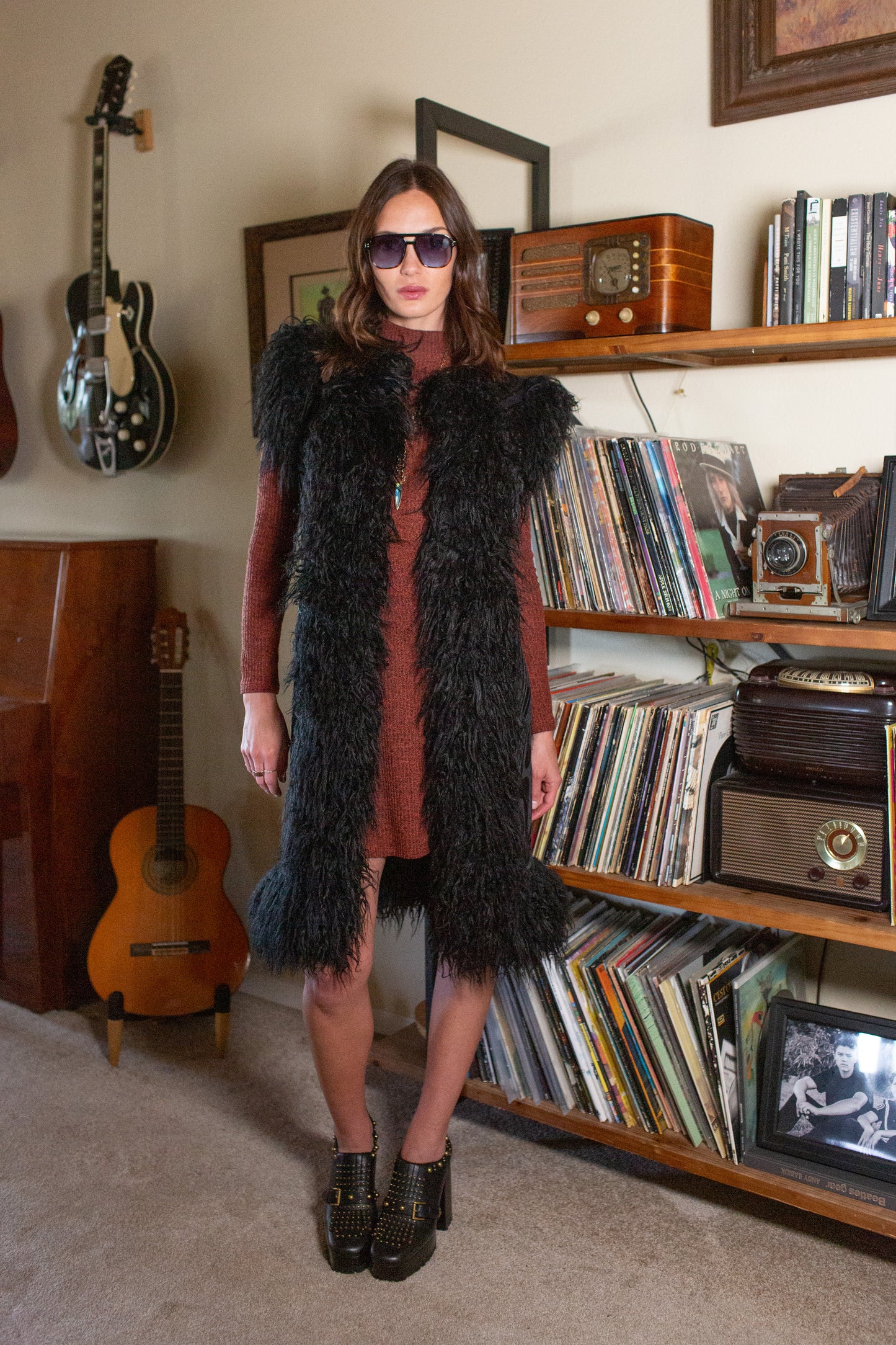 Zenobia Psyche Faux Fur Trim Vest (PRE-ORDER)