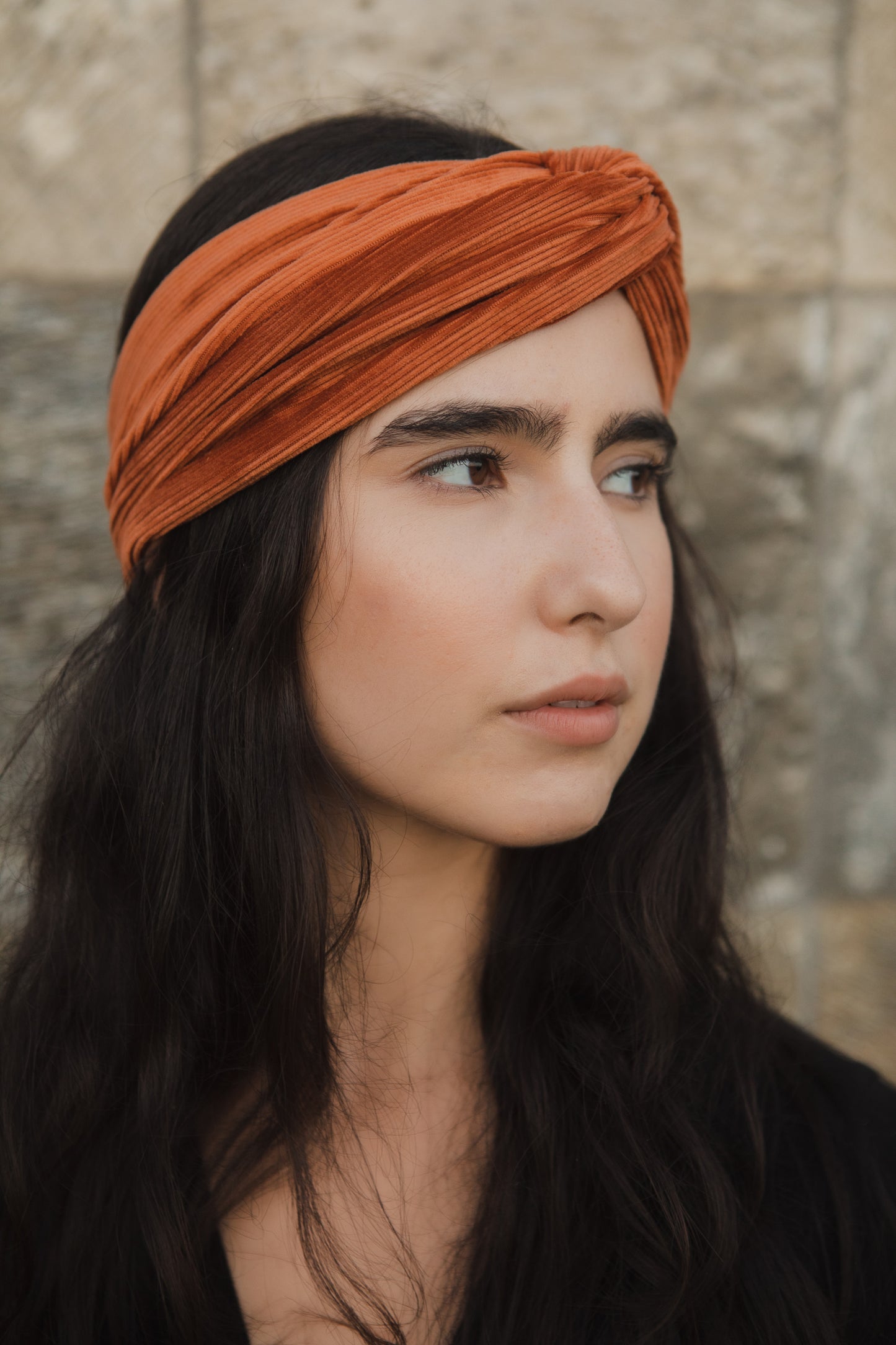 jennafer grace Pumpkin Spice Ribbed Velvet Twist Headband turban turbanesque head band orange tangerine apricot velvet velveteen boho bohemian hippie retro vintage 1920s 20s revival roaring twenties unisex handmade in california usa