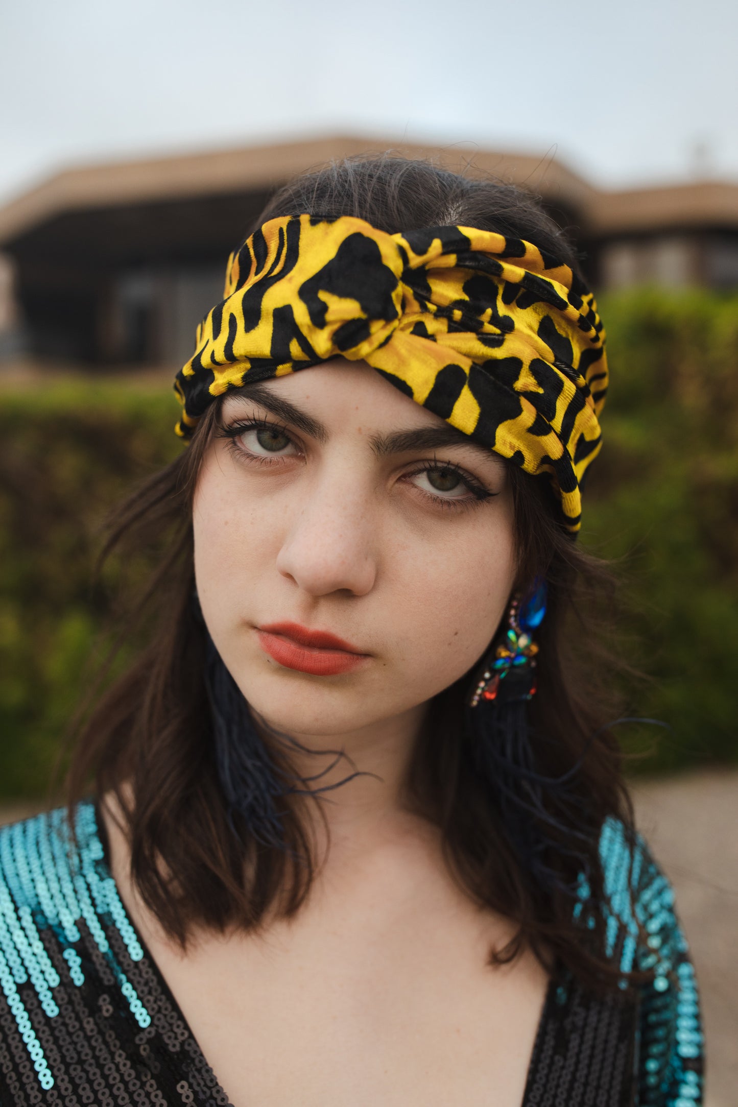 jennafer grace Vanya Gold Leopard Twist Headband turban turbanesque head band neon mustard yellow velvet velveteen boho bohemian hippie retro vintage 1920s 20s revival roaring twenties unisex handmade in california usa