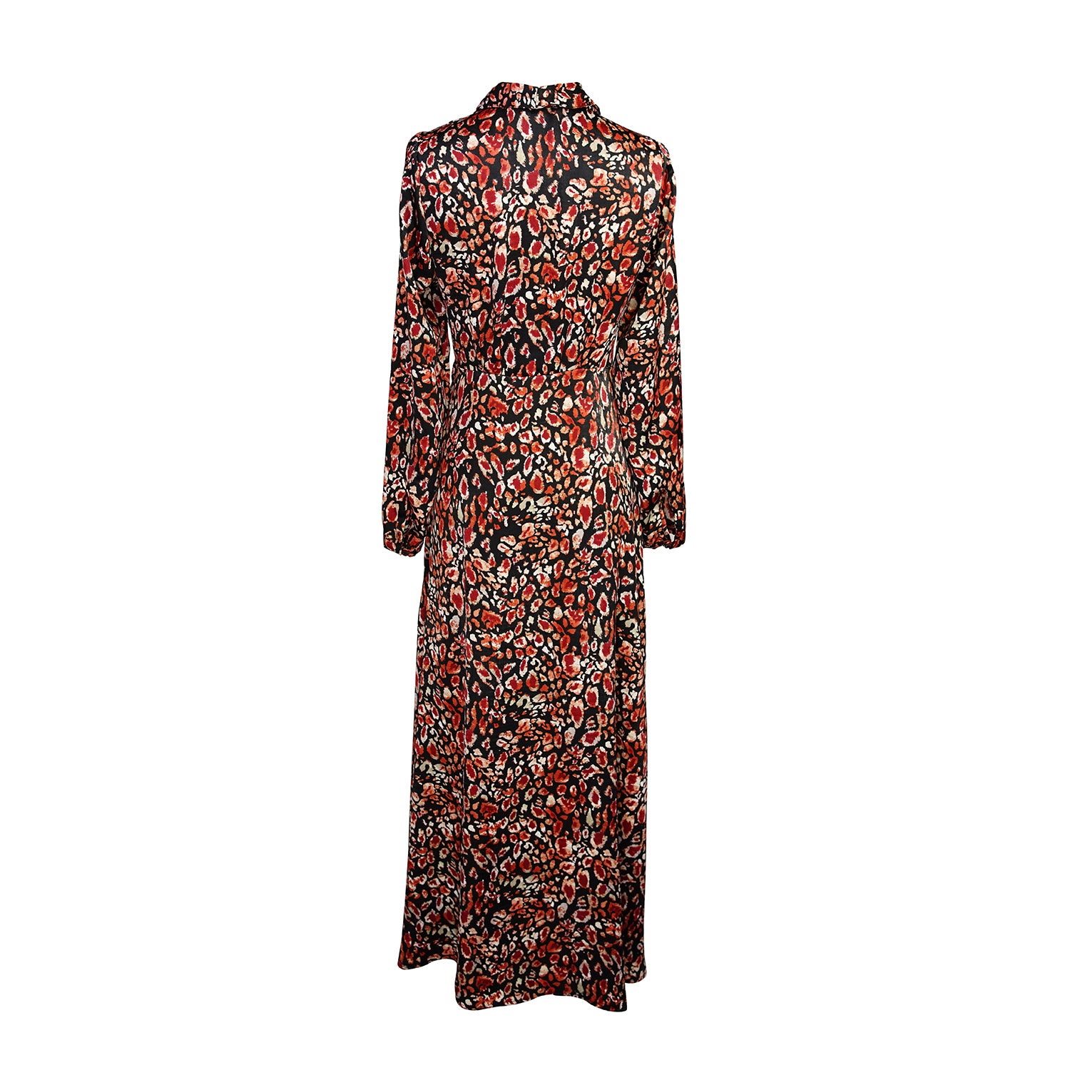 This shawl collar, leopard print, boho maxi dress is our favorite silhouette. Featuring a soft cross ruffle skirt, button sleeve and invisible zipper at side, this piece is perfect for desk to dinner styling. 