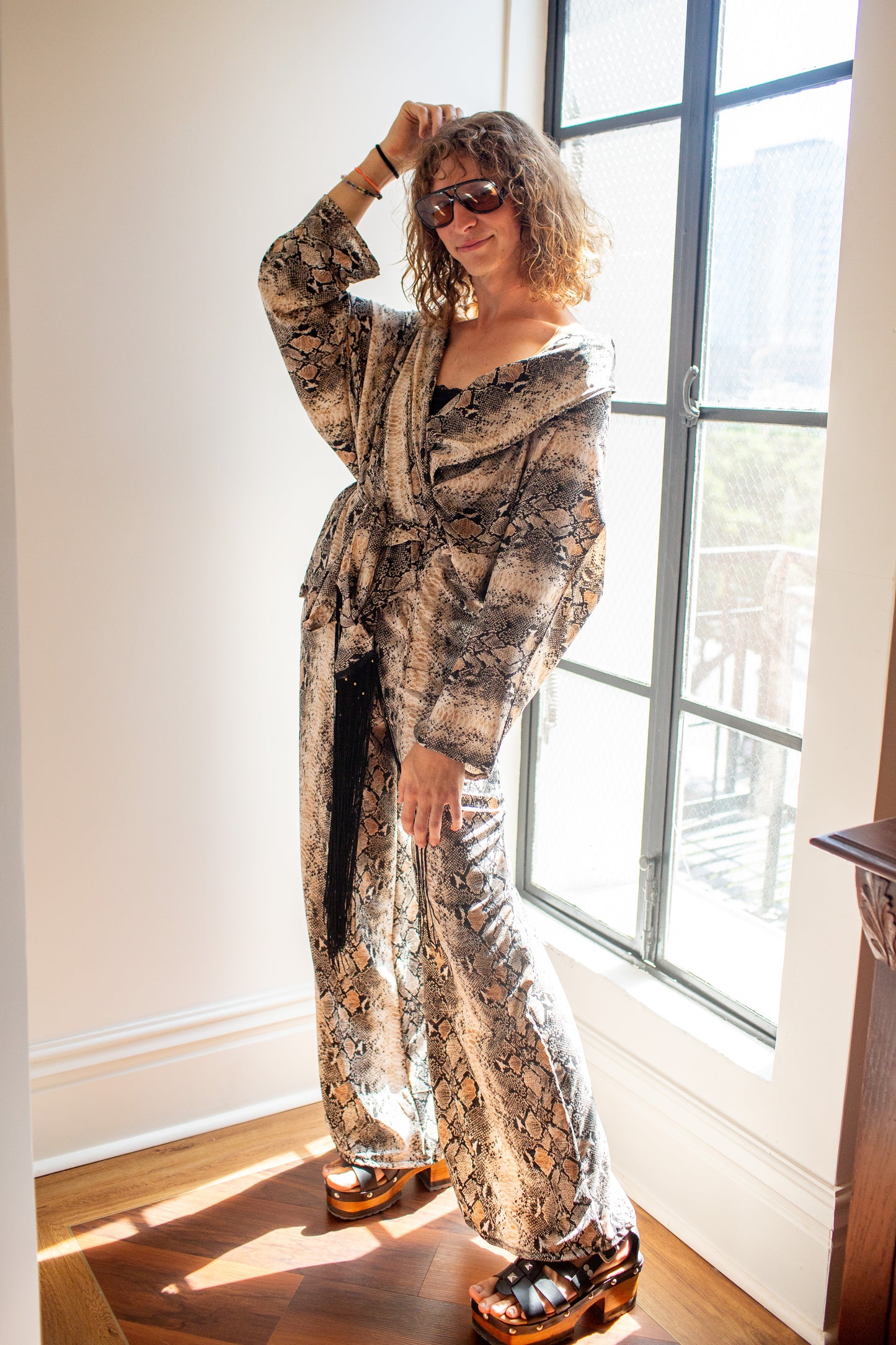 Monochrome Serpentine Dolman Palazzo Set