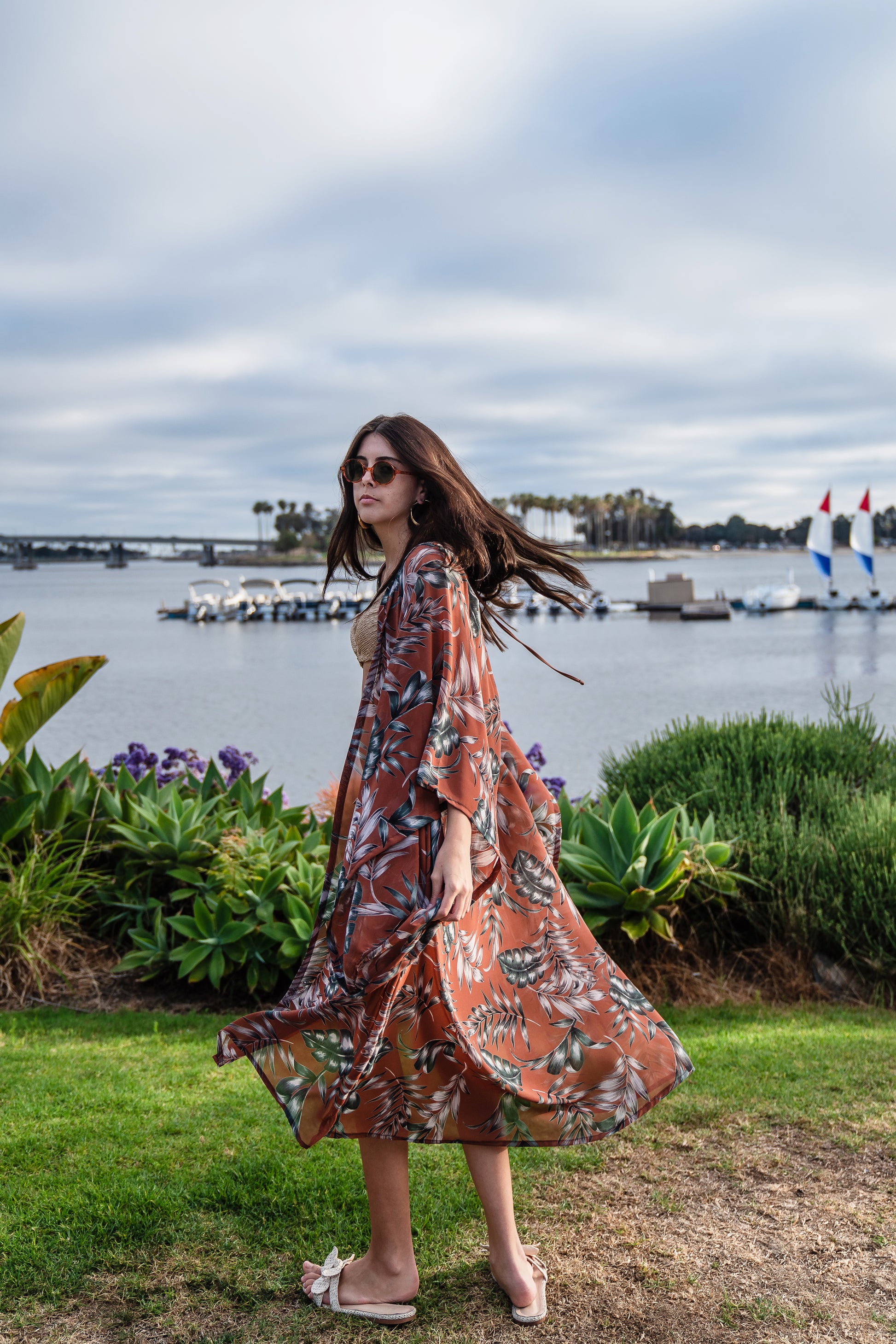 Our Dusk Palms Kimono features a delicate blend of warm brown and olive palm fronds, and is made from a soft, floaty and airy fabric