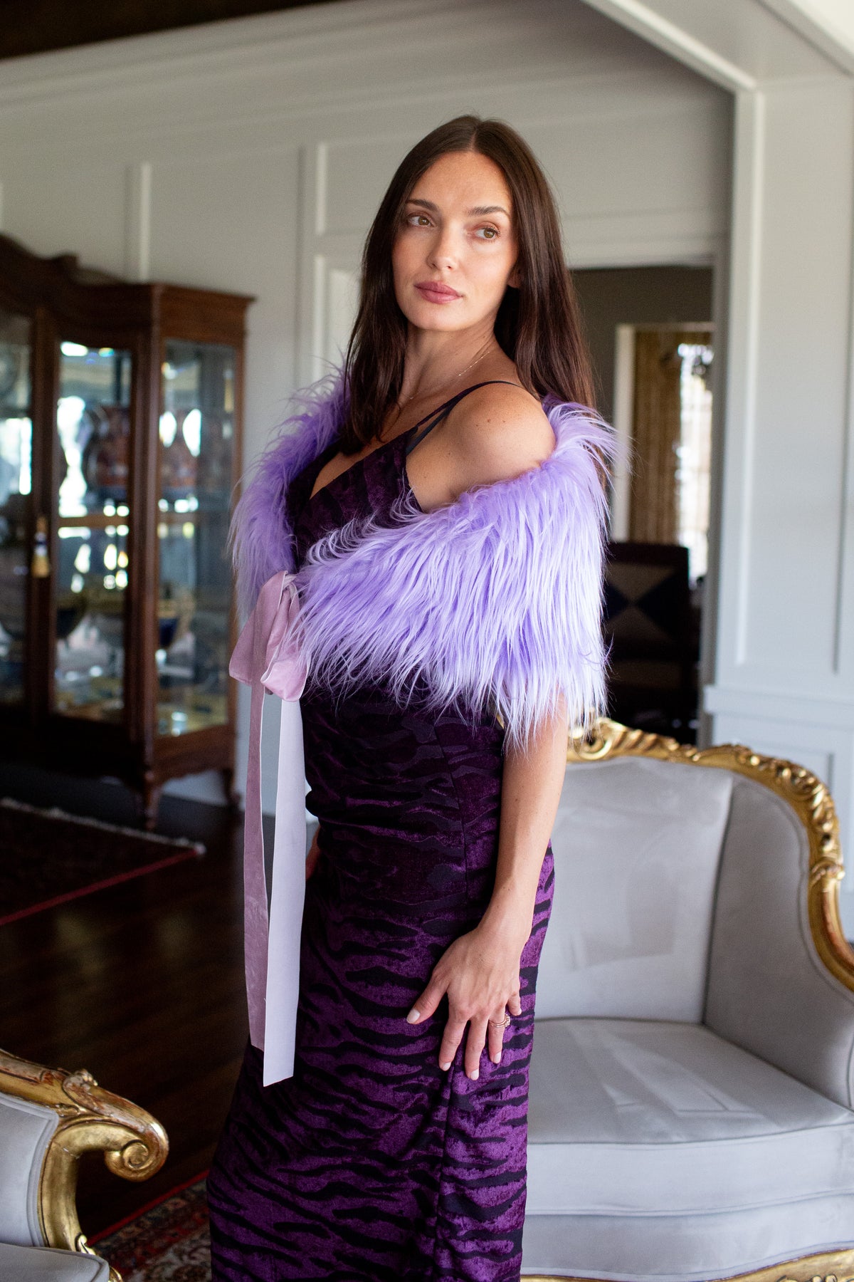 Lilac Faux Fur Velvet Knot Stole
