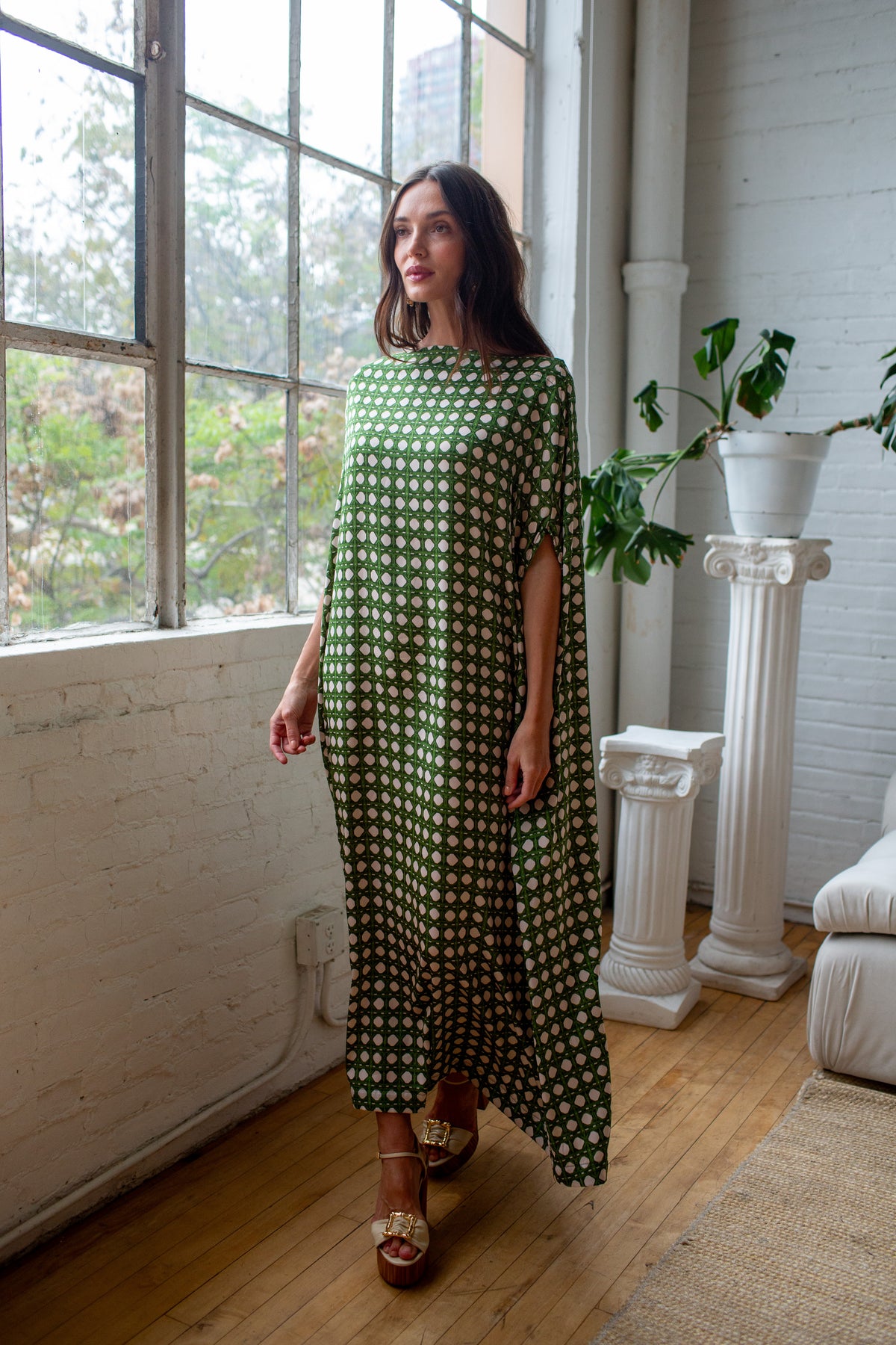 Roma Column Caftan In Vert Cannage