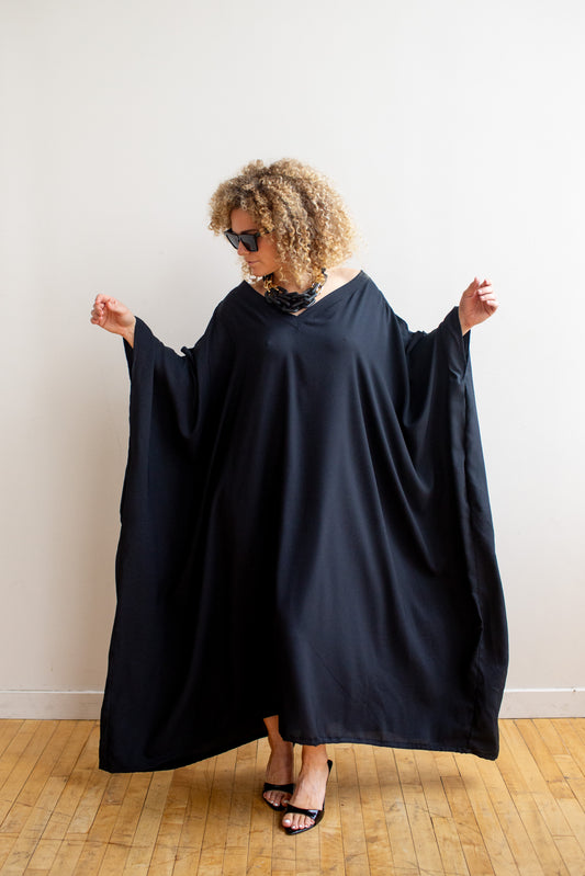 Allegra Caftan in Onyx Aura