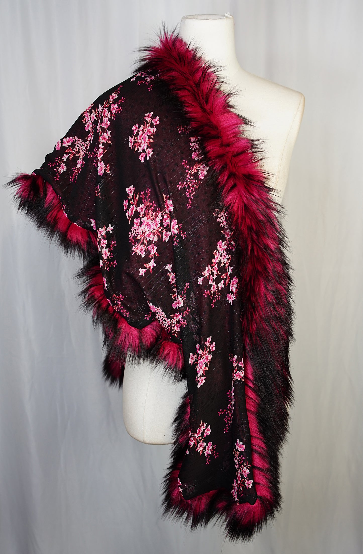 jennafer grace Sangre faux fur shawl red black vegan fur with silky cherry blossom floral lining collar accessory layering almost famous penny lane luxe boho bohemian hippie unisex handmade