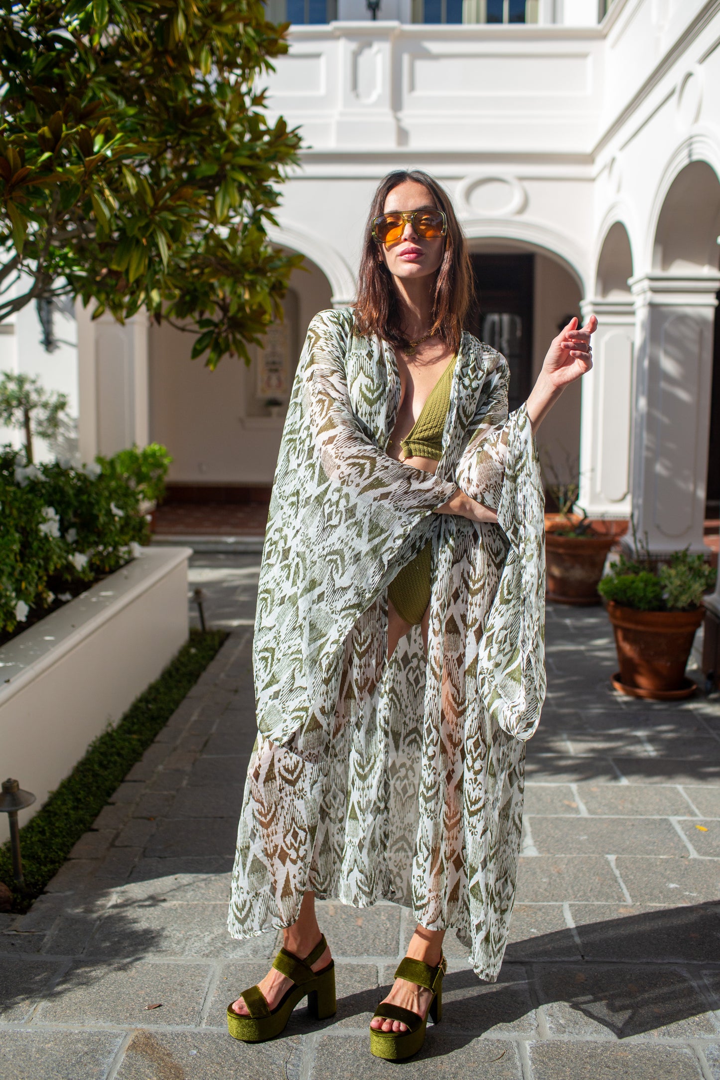 Shiri Kimono