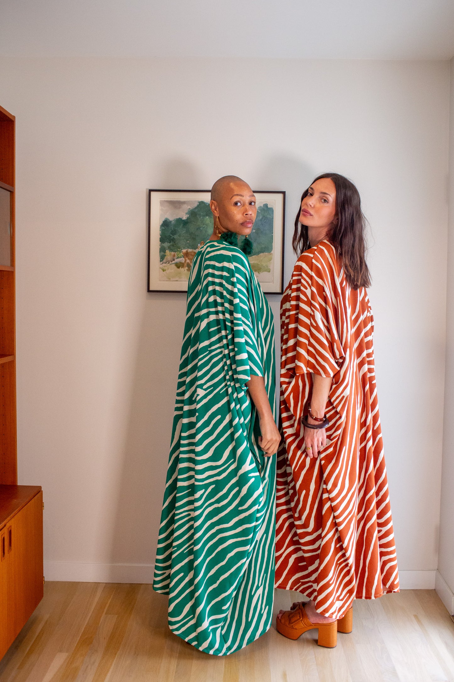 Talitha Cinched Waist Caftan In Jungle Spice