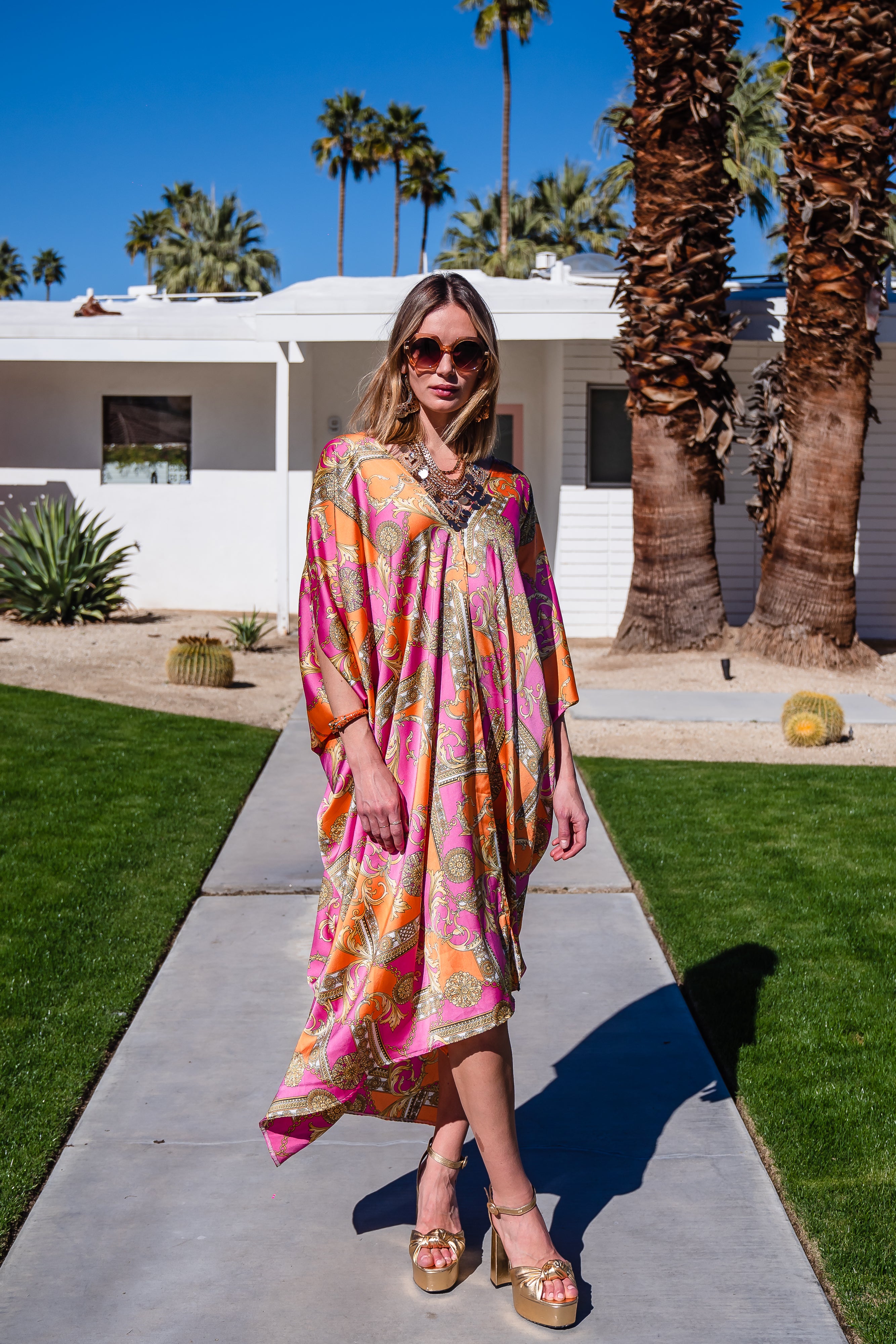 Voglia Rosa Caftan Kaftan Dress